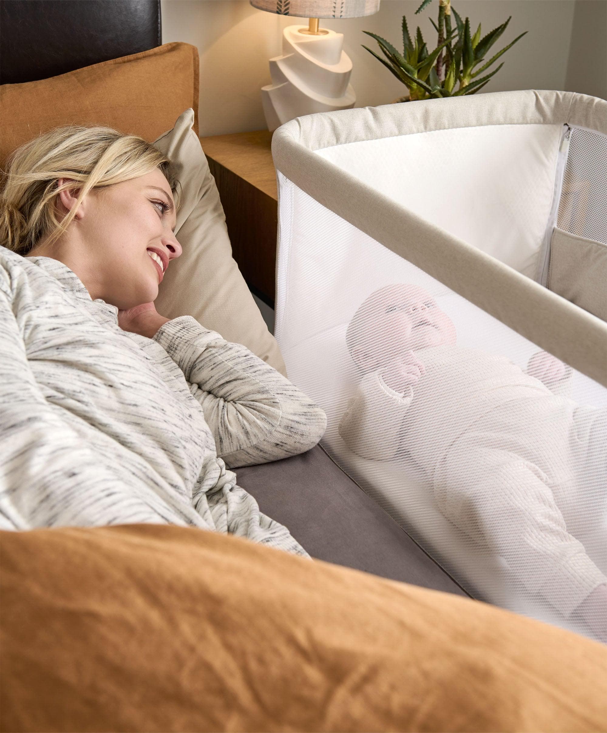 Harwell Nursery Bundle with Lua Bedside Crib (6 Piece) – Cashmere - Image 17