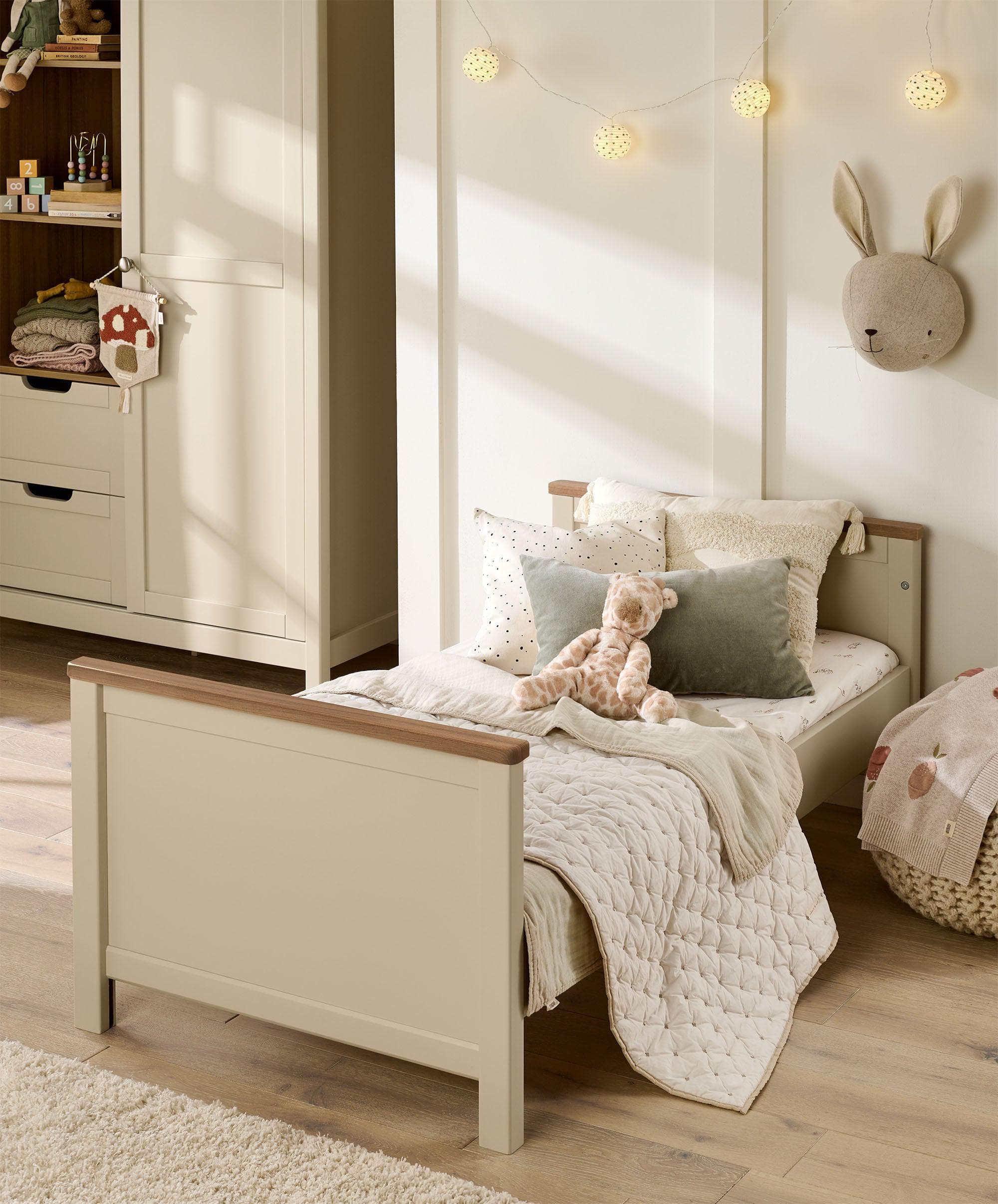 Harwell Nursery Bundle with Lua Bedside Crib (6 Piece) – Cashmere - Image 3