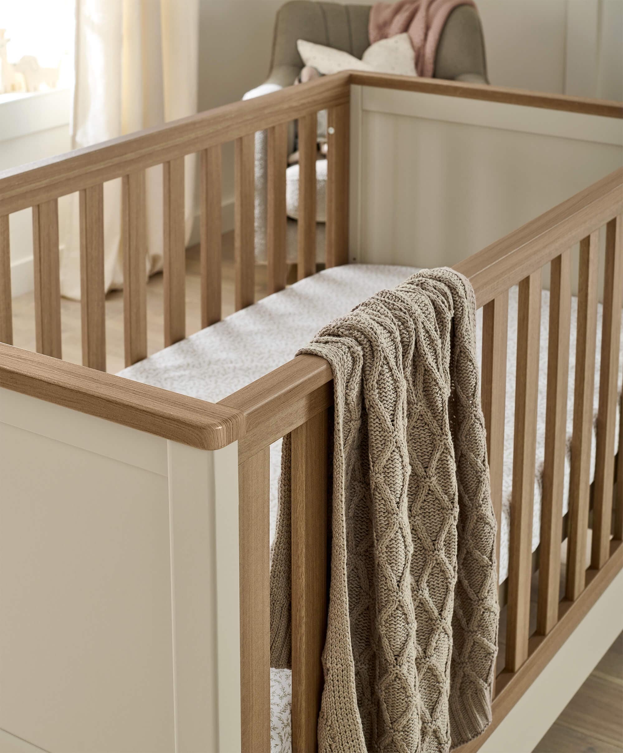 Harwell Cotbed - Cashmere - Image 2