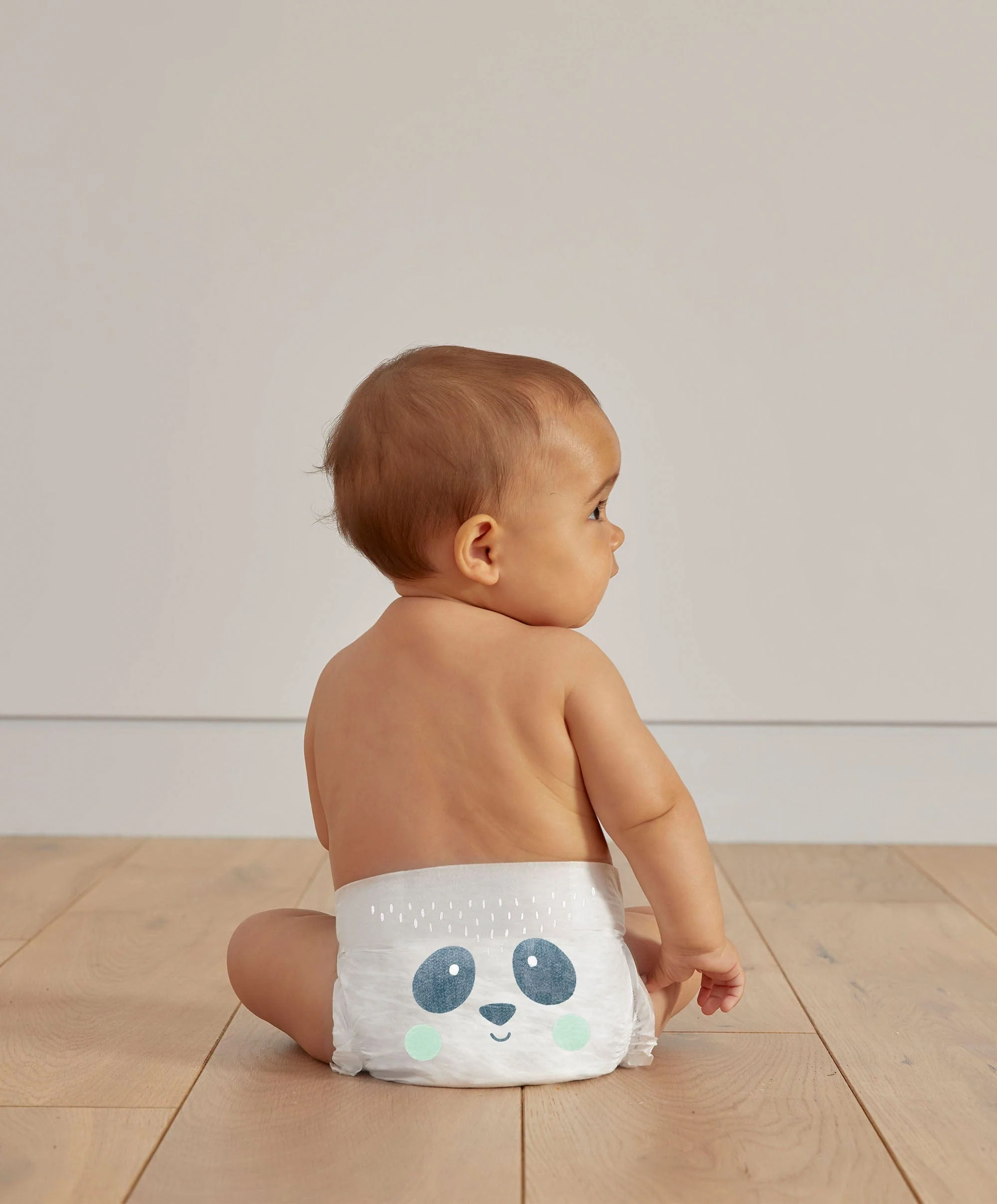 Kit & Kin Hypoallergenic Eco Nappies - Size 2 - Image 8