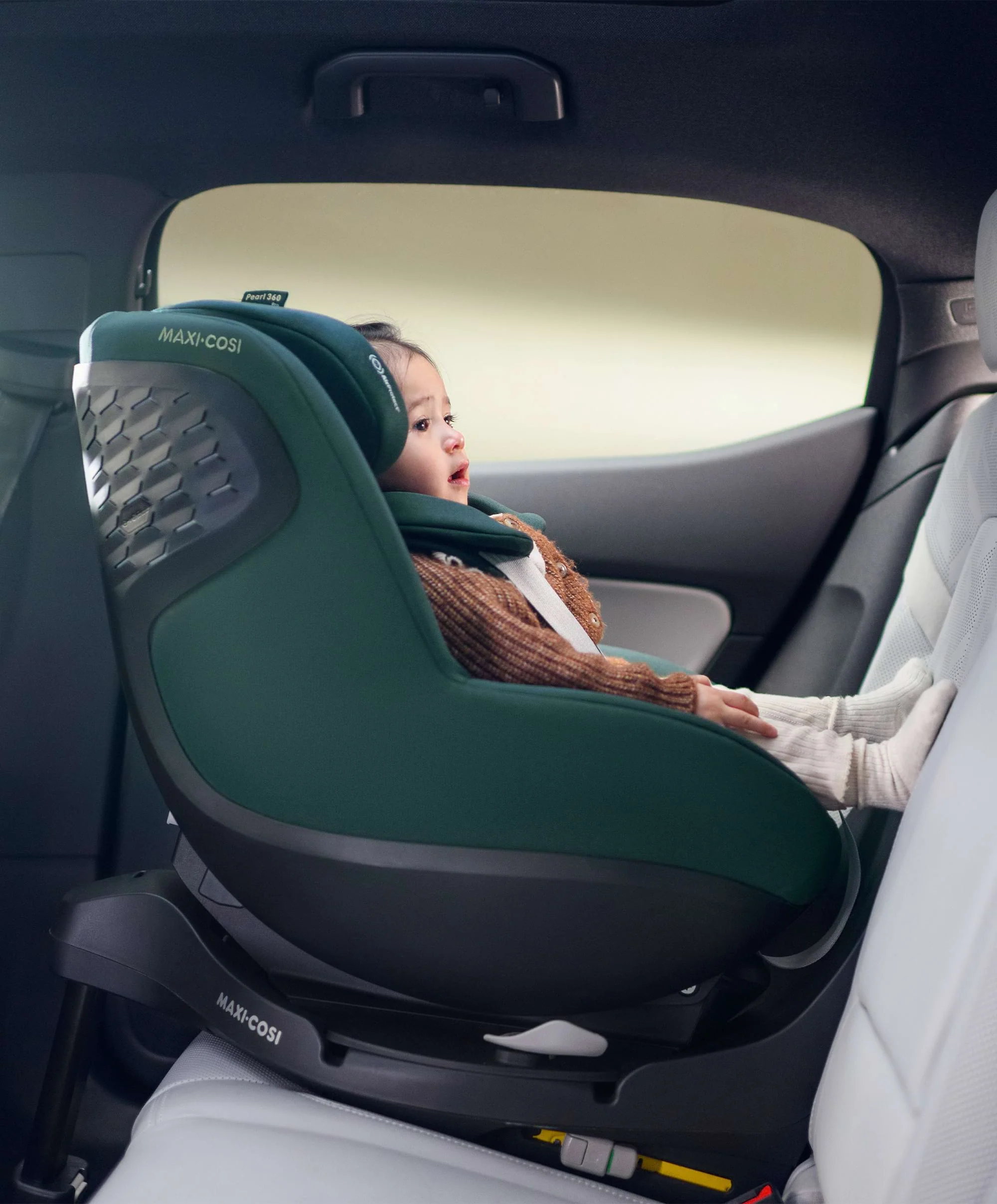 Maxi-Cosi Pearl 360 Pro Car Seat - Authentic Black - Image 12