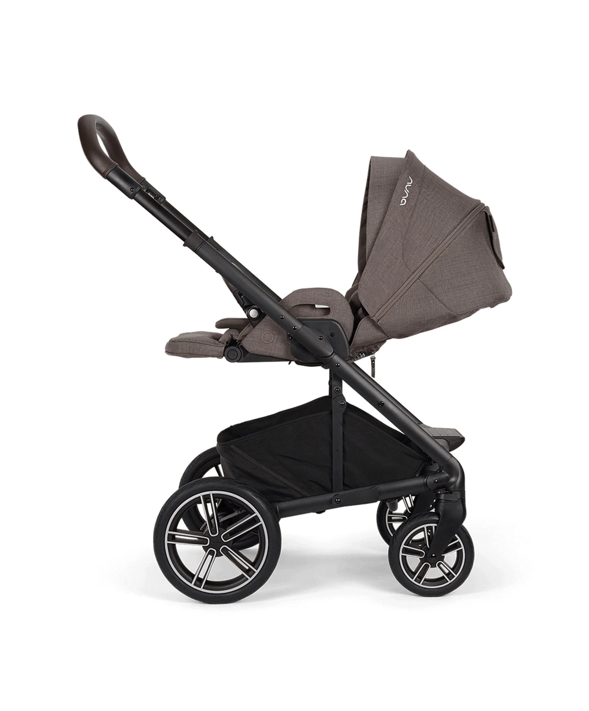 Nuna Mixx Next Pushchair Bundle With Nuna PIPA Urbn Car Seat – Chestnut - Image 5