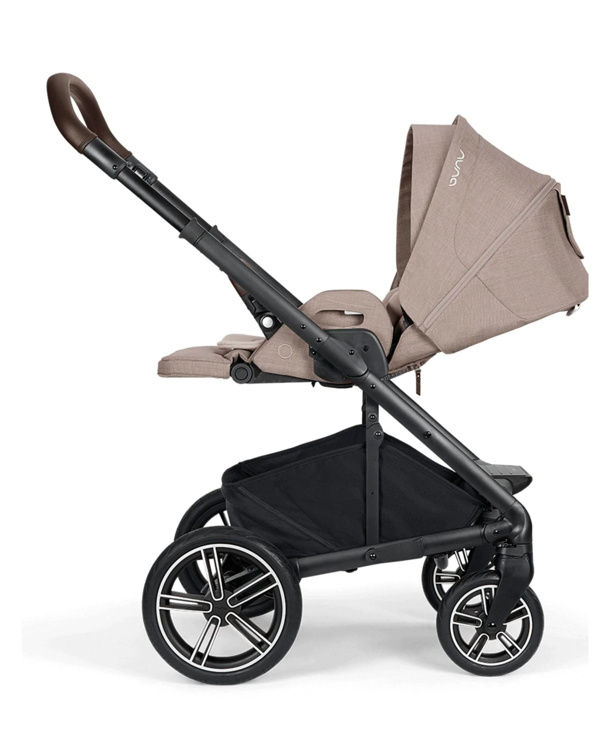 Nuna Mixx Next Pushchair Bundle With Arra Flex Car Seat & Base - Chateau/Caviar - Image 5