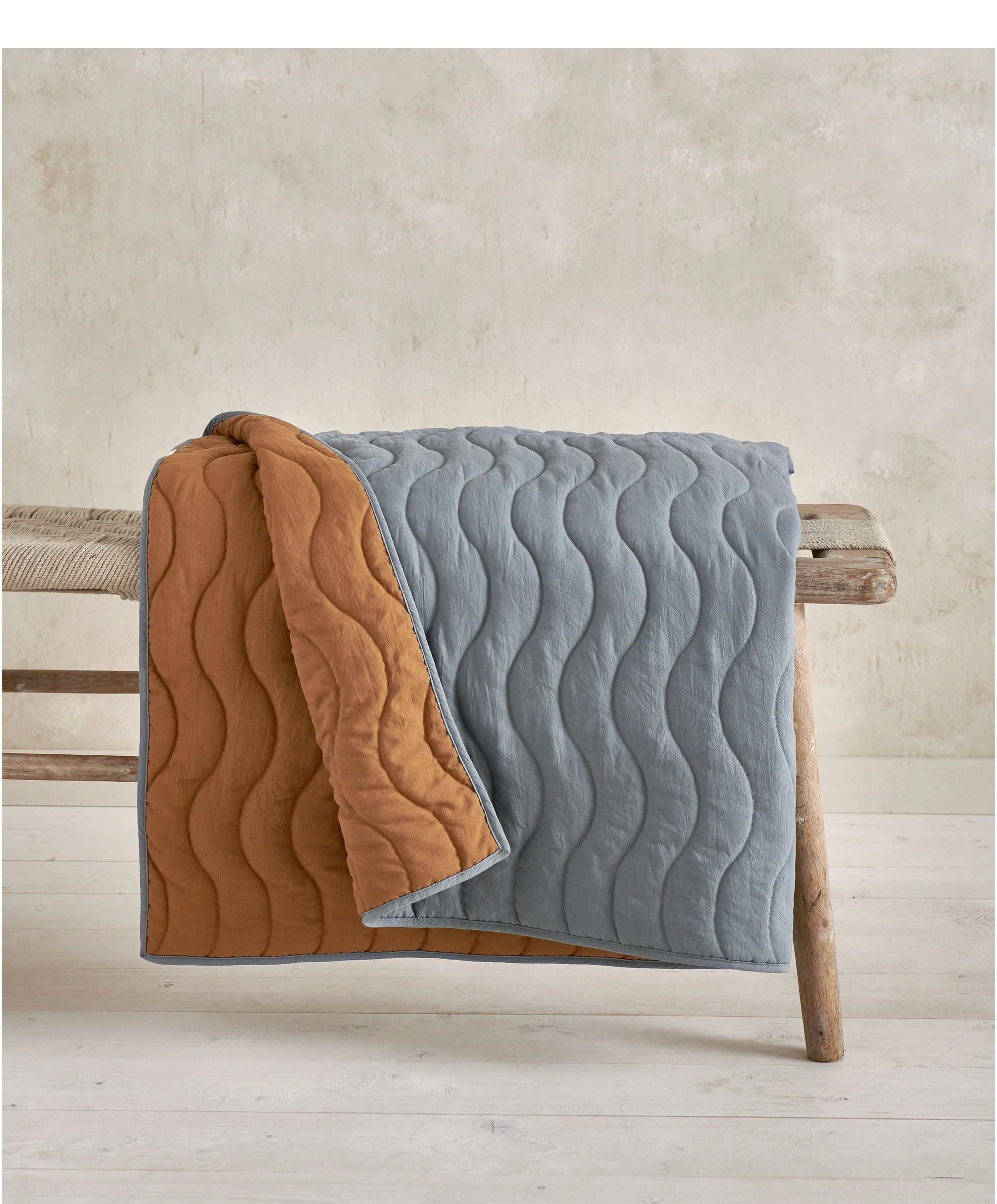 Quilt (3 Tog) - Blue Mustard Wave