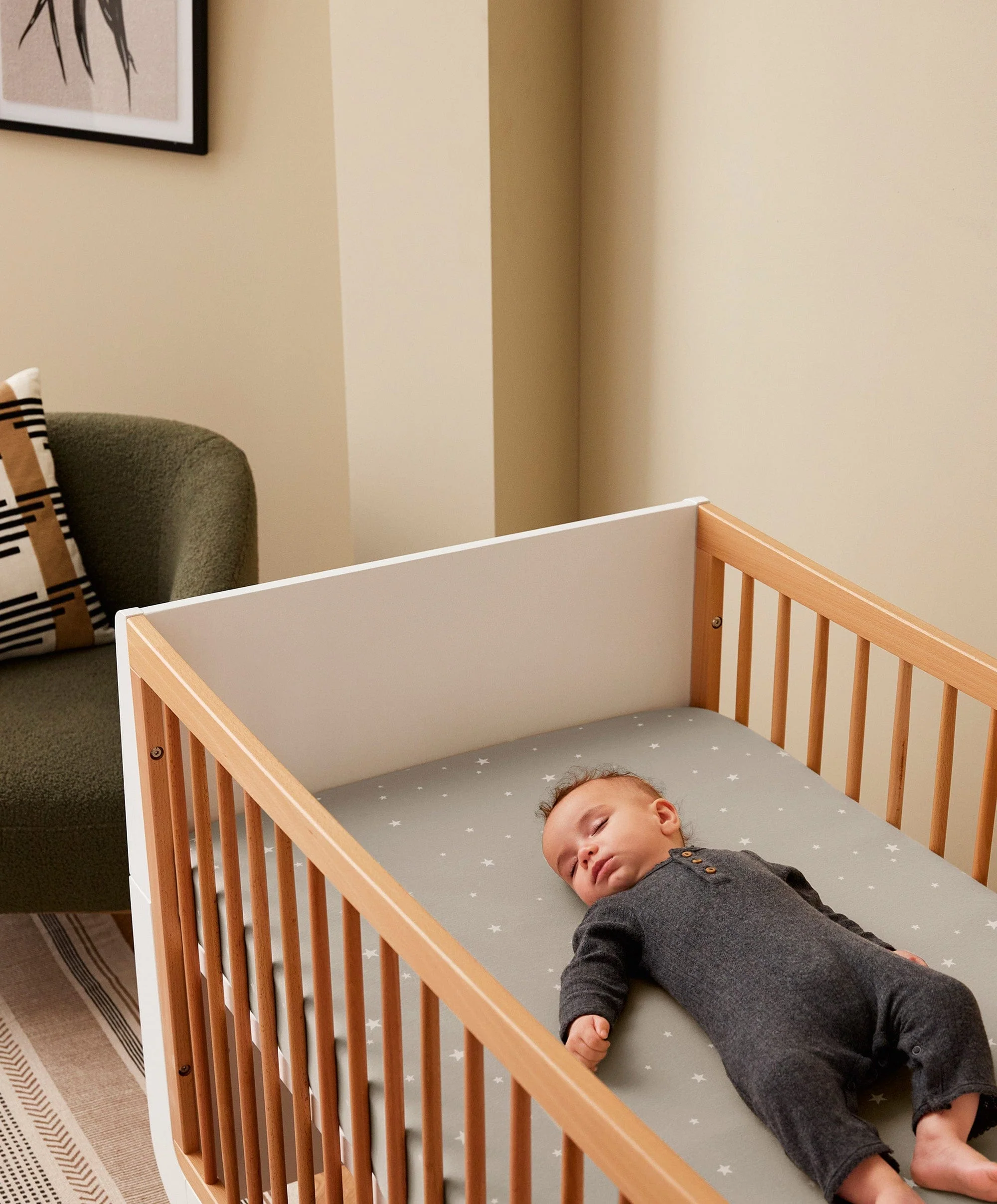 Snüz Twin Pack Cot & Cotbed Sheets - Grey Star - Image 3