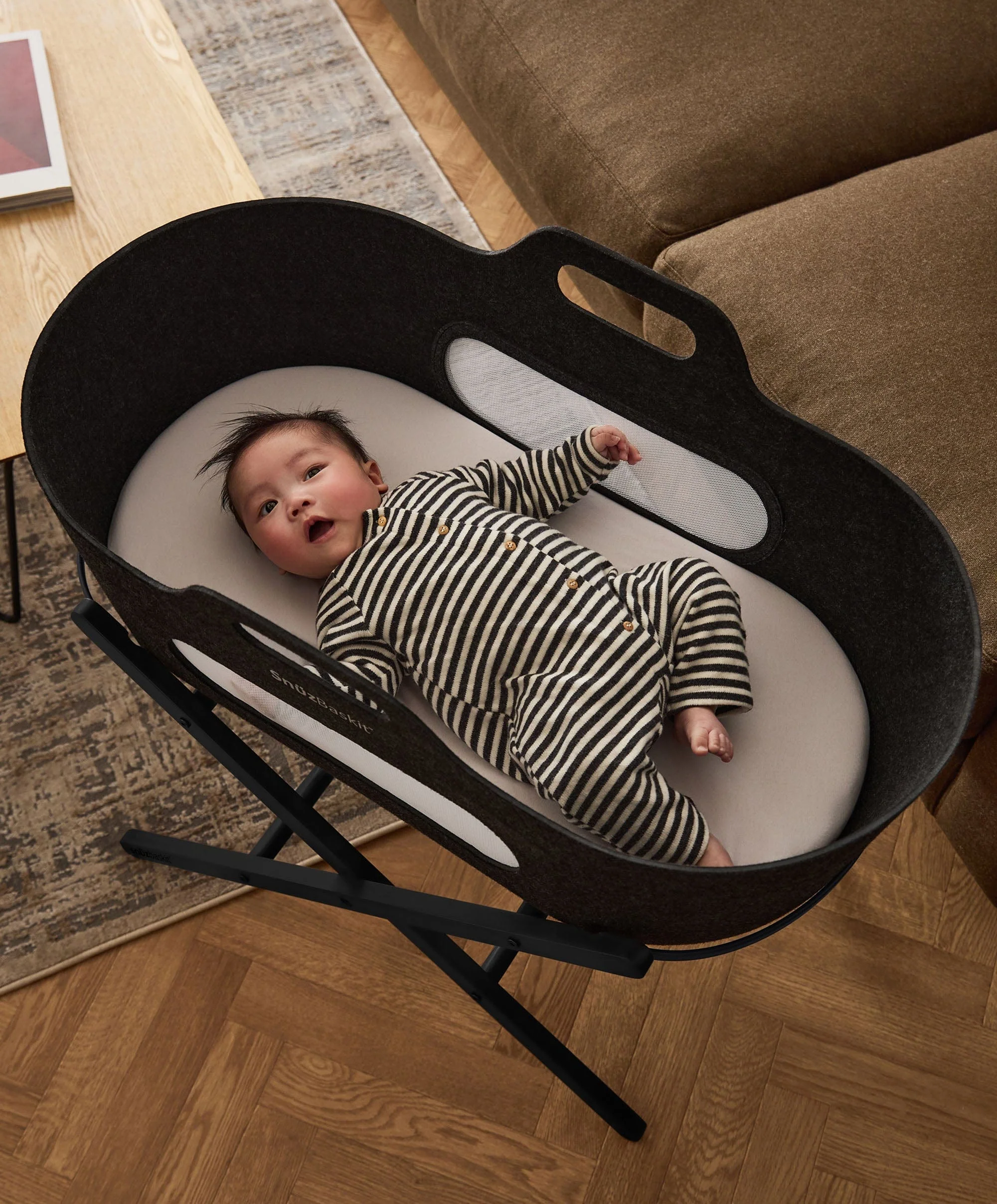 SnuzBaskit Moses Basket & Stand - Graphite - Image 2