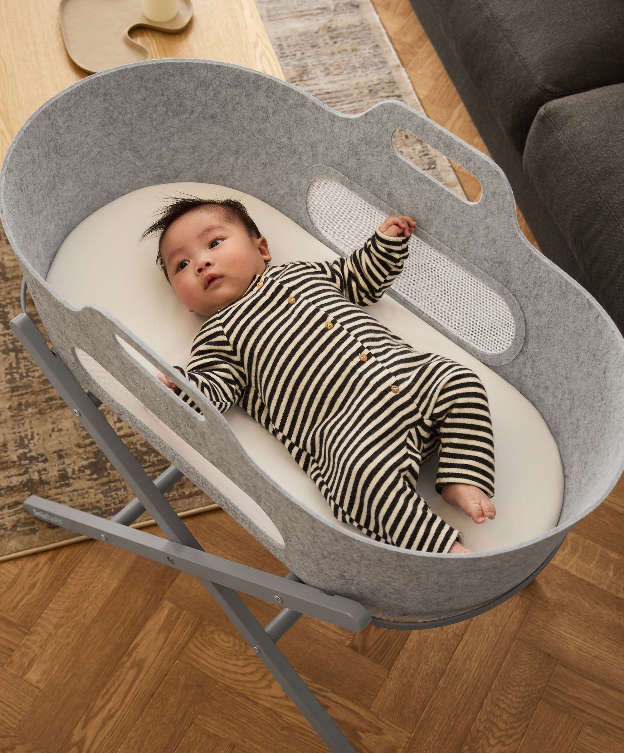 SnuzBaskit Moses Basket & Stand - Light Grey/Dove - Image 11